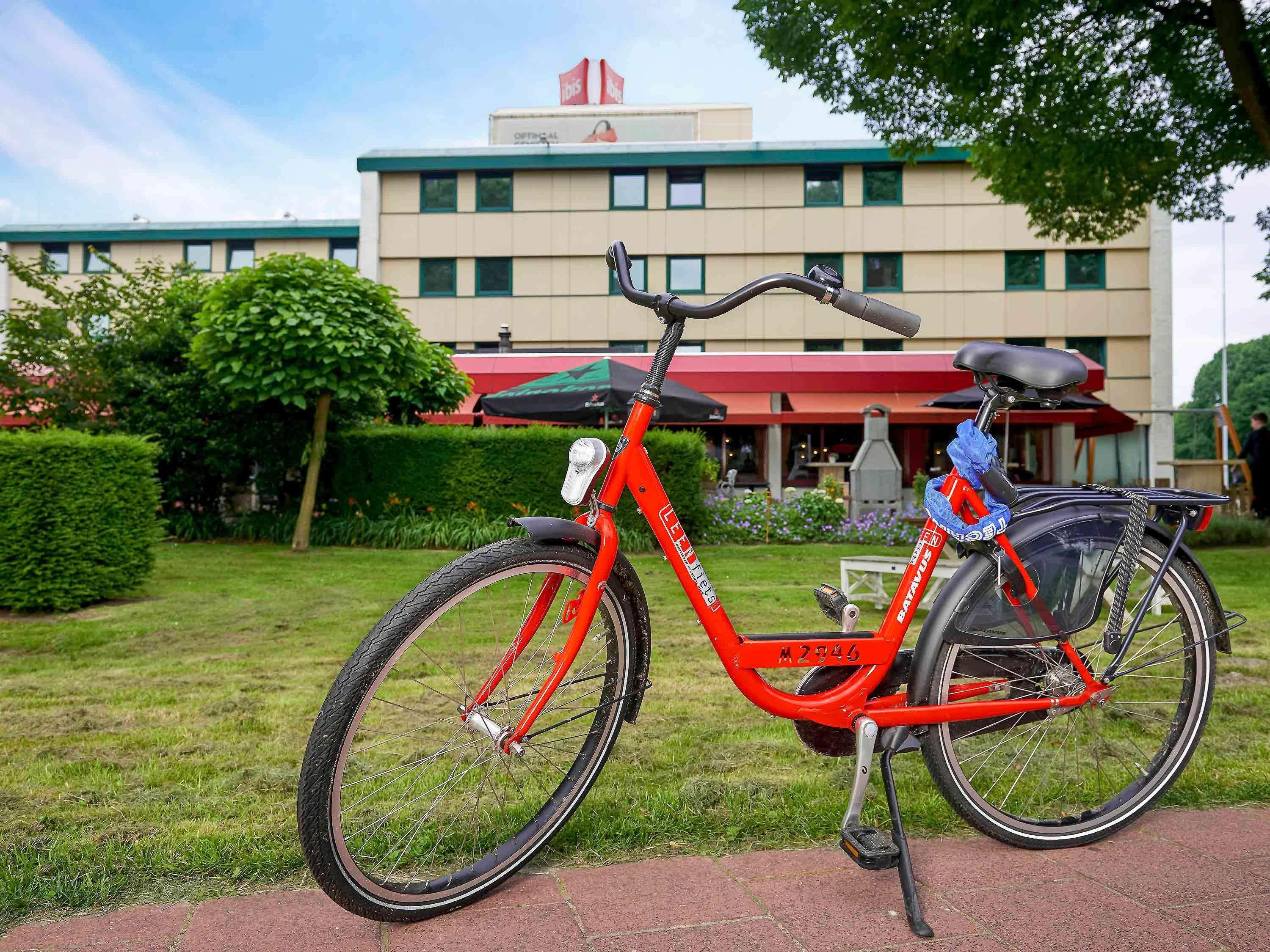 Ibis Tilburg Hotel Exterior photo